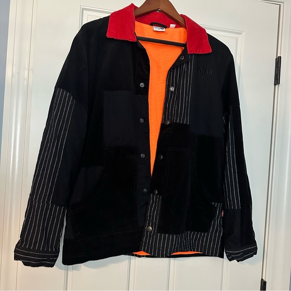 Puma Black Corduroy Patch Jacket with Red Collar and Striped Accents Size Small - Picture 1 of 4